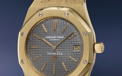 Audemars Piguet, Ref. 5402 An extremely rare and well preserved yellow gold wristwatch with bracelet retailed by "Tiffany & Co."