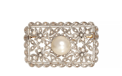 Brooch in yellow gold, platinum, diamonds and pearl.