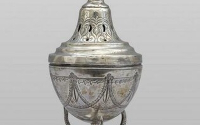 Bruciaprofumo in argento, sec.XIX h.cm.24