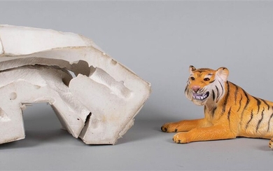CHEF MESNIER MADE SILICONE TIGER HANDCAST MOLD AND SMITHSONIAN SOUVENIR TIGER, FOR PRESIDENT CLINTON
