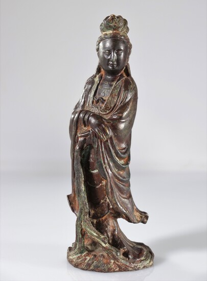 Chine Guanyin en bronze d'époque Qing