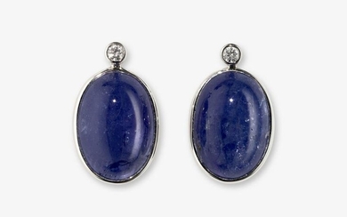Classic stud earrings decorated with tanzanites and