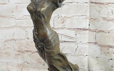 D.H. Chiparus' Graceful Woman: Authentic Solid Bronze Sculpture with a Sense of Freedom - 16" x 11"