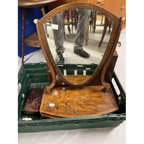 Early 20th cent. Treen, mahogany and banded dressing table m...