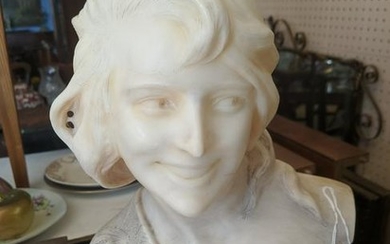 Early Carved Marble Bust Sculptures of Woman Gusto Vita