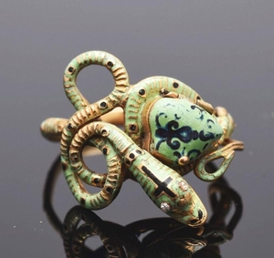 Extremely Rare Antique Vinaigrette Snake Ring.