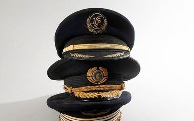 Lot de trois casquettes d'aviateurs, dont... - Lot 26 - Paris Enchères - Collin du Bocage
