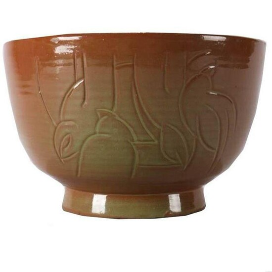 Mid-Century Modern Thrown Studio Pottery Bowls by Webb