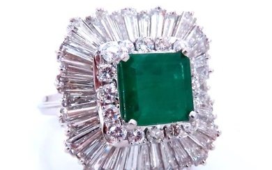 Natural Emerald Diamonds Classic Ballerina Cocktail Ring Platinum Ref 12294