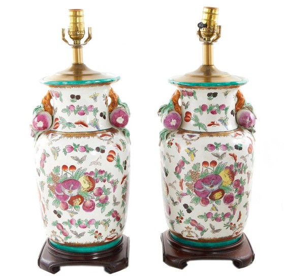 Pair Chinese famille rose porcelain vases (2pcs)