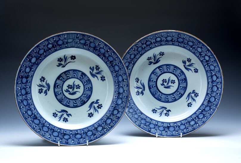 Pair of Delft blue and white chargers