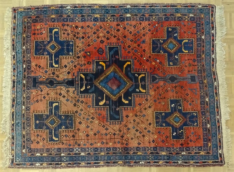 (-), Perzisch tapijt, 205 x 160 cm. (collectie...