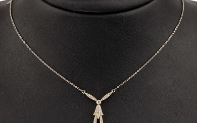 Platinum diamond Art Nouveau necklace , approx. 1900s, Platinum and...