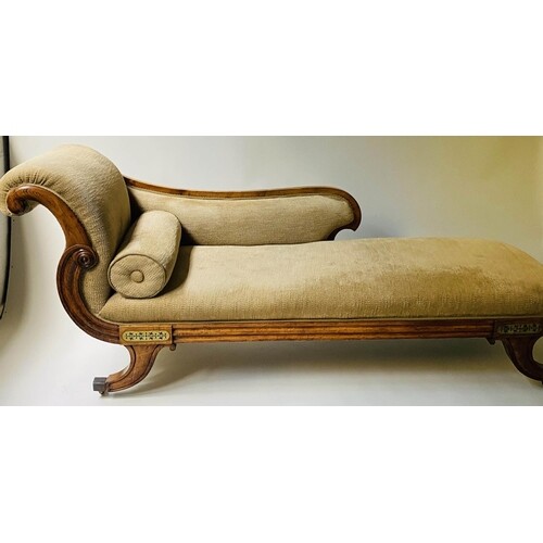 REGENCY CHAISE LONGUE, early 19th century rosewood and brass...