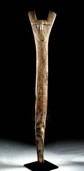 Rare / Massive Huari Wooden Pillar