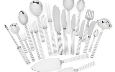 Sigvard Bernadotte: “Bernadotte”. Sterling siver cutlery. Georg Jensen 1933–1944 and after 1945. Designed 1939. Weight excluding pieces with steel 4562 g. (119)