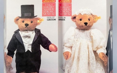 Steiff Bride and Groom Wedding Party Teddy Bears. Made