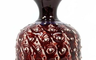 TOM TURNER Sang de Bouef Glazed Porcelain Vase. Carved