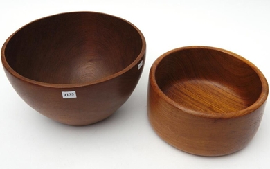 TWO VINTAGE TEAK WOODEN BOWLS, ONE STRAIGHT SIDED AND ONE CURVED DIA. 30 & 24CM