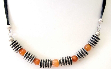 Vintage modernist silver sterling, carnelian beads and leather cord necklace, 29 gr. Israel, 1970’s