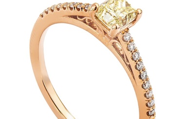 0.68 tcw Diamond Ring - 14 kt. Pink gold - Ring - 0.59 ct Diamond - 0.09 tcw Diamond Ring