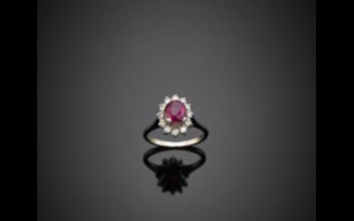 White gold ct. 1.00 circa ruby and diamond cluster...