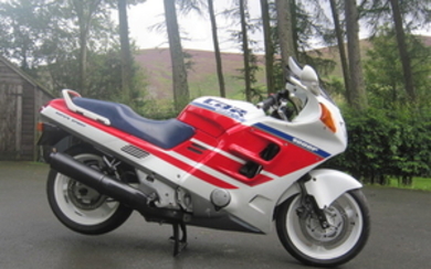 1991 Honda CBR1000F-L, Registration no. H229 CMG Frame no. SC24 2102589 Engine no. SC09E 2102510