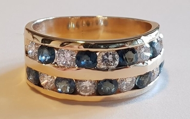 14 kt. Gold - Ring Sapphire - Diamonds