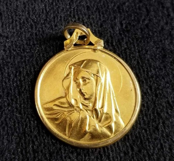 18K Gold Virgin Mary Pendant