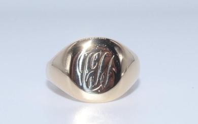18ct Gold Signet Ring - Cushion Shaped Bezel Engraved...