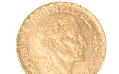 1930 URUGUAY 5 PESOS GOLD COIN