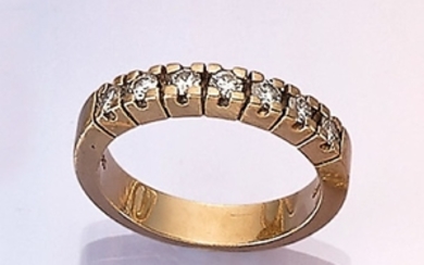14 kt gold ring with brilliants ,...