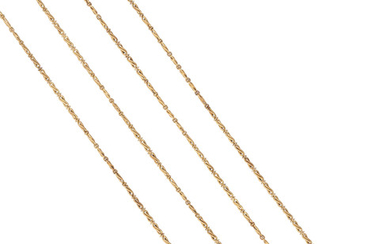 AN EARLY 20TH CENTURY GOLD CHAIN NECKLACEThe long …