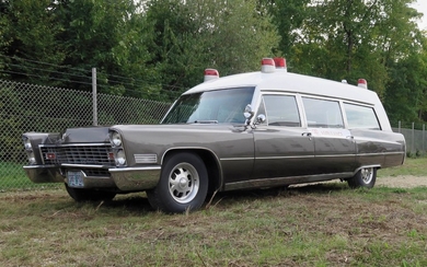 1967 Cadillac Miller Meteor Ambulance (ohne Limit/ no reserve)