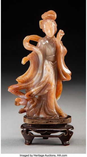 28027: A Chinese Carved Agate Figure of a Lady, 20th ce