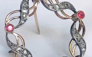 18 kt. Gold - Brooch, Pendant, early 1900s Ruby - Diamonds