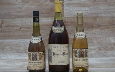 3 flacons de Marc de Bourgogne: 2 bouteilles...