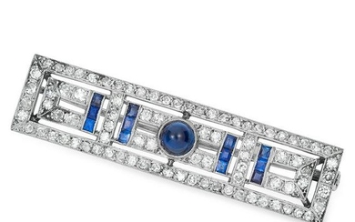 ART DECO SAPPHIRE AND DIAMOND BROOCH set with cabochon