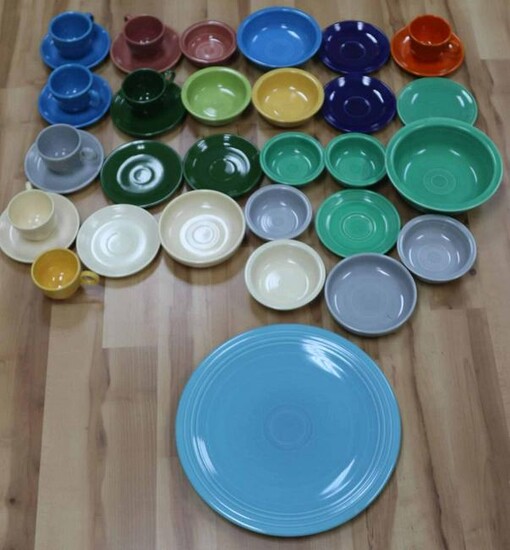 34 PC VINTAGE FIESTA WARE POTTERY BOWLS PLATES CUP