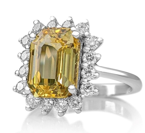 4.04 Carat Yellow Sapphire And 0.75 Ct Diamonds Ring - 14 kt. White gold - Ring - NO RESERVE