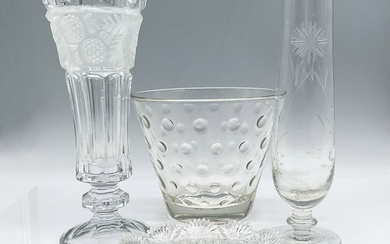 4pcs Glassware Vases and Dish and Ice Bucket