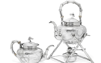 A Chinese silver kettle on stand and teapot. Unidentified maker's mark. C. 1900. Weight excl. burner 1340 g. H. 13–25 cm. (2)