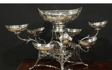 A George III silver table centrepiece epergne, central boat ...