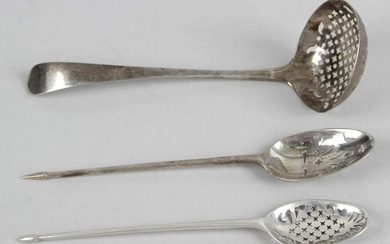 A Georgian silver mote spoon, of typical form with