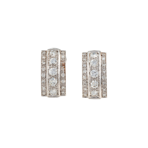 A PAIR OF GOLD AND DIAMOND EARRINGS (2)
