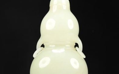 A Superb White Jade Gourd-Form Vase