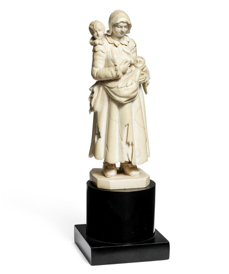NOT SOLD. A carved ivory figure depicting a peasant woman breastfeeding her child. Probably Germany 18th century. H. 12.5 cm. – Bruun Rasmussen Auctioneers of Fine Art