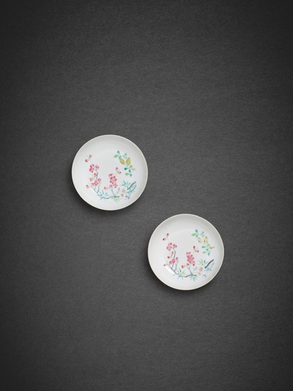 A fine pair of 'boneless' famille-rose saucer dishes, Marks and...