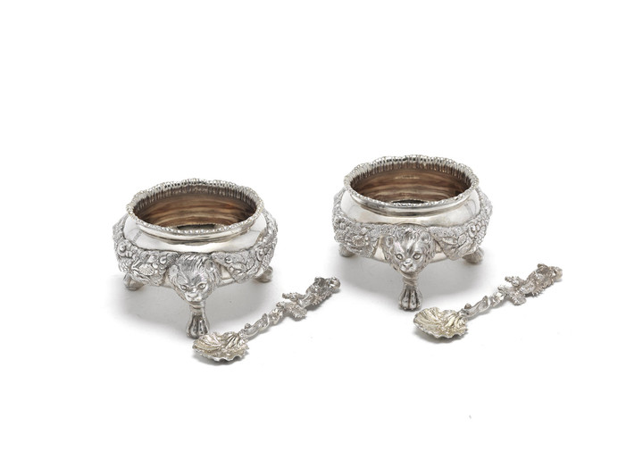 A good pair of Victorian silver salts
