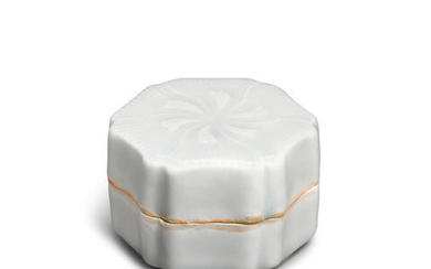 A small 'Qingbai' celadon-glazed hexagonal box and cover